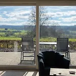 Schwedenhaus Fridhem Mit Panoramablick Auf Dem Huegel * Montjoie