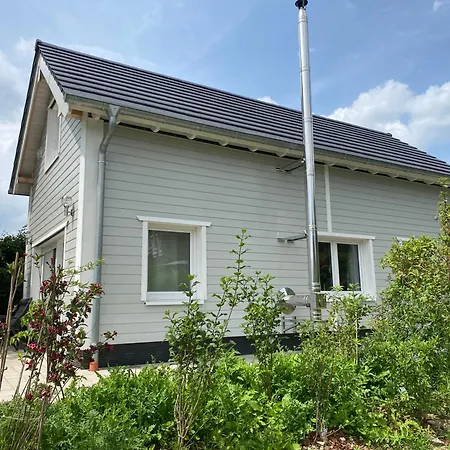 Schwedenhaus Fridhem Huegelglueck Mit Weitblick Hébergement de vacances Montjoie