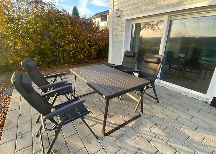 Schwedenhaus Fridhem Monschau- Weitblick 度假居