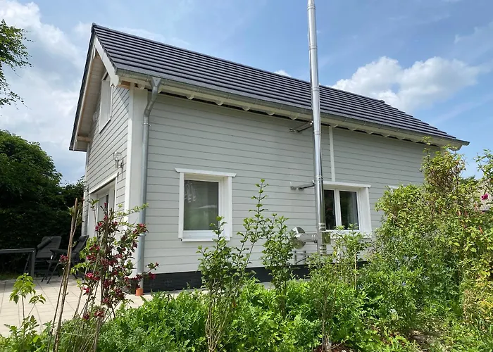 Helles Ferienhaus Mit Panoramablick Fridhem Auf Dem Huegel Σπίτι διακοπών Μονσάου